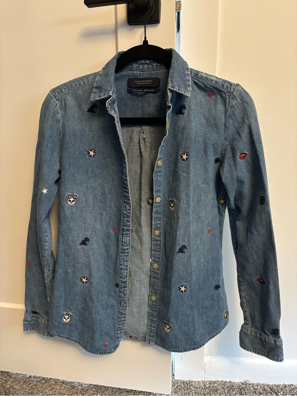Scotch & Soda Embroidered Chambray Button-Up Shirt XS Blue Novelty whimsy